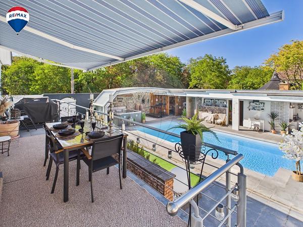 Maison 4 chambre(s) à vendre - Saint-Louis, Haut-Rhin - 68