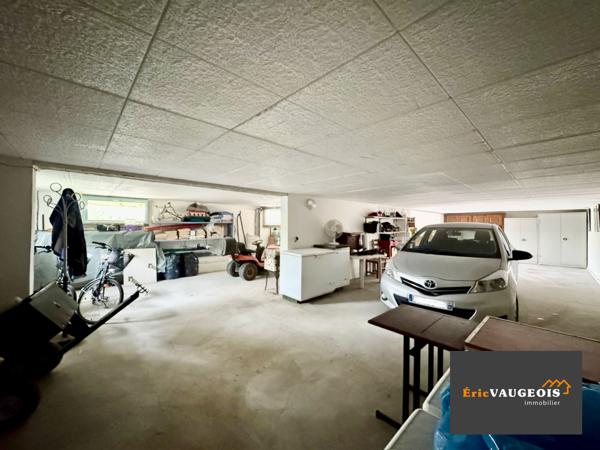 Coulommiers (77120) Maison plain-pied sur sous-sol. Terrain 1000m² Rebais