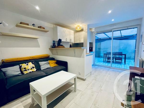 Appartement à vendre  2 pièces - 30,48 m2 BORMES LES MIMOSAS - 83