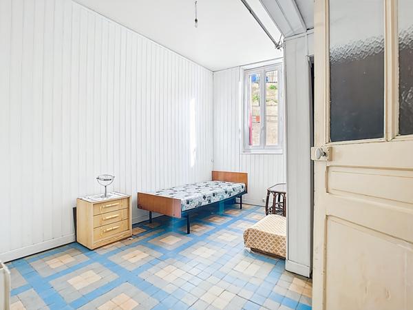 Maison à vendre 7 pièces 139 m2 sur Parcelle d'environ 500 m2 -  Secteur Saint-Loup 13010 Marseille