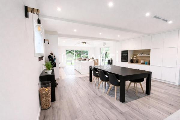 Maison moderne 135 m² environ– grand terrain, calme et confort