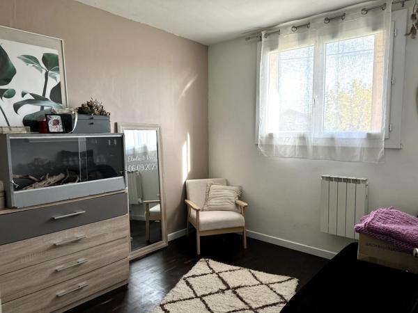 Dans un petit collectif de 2 étages, secteur GRAND LARGE