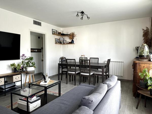 Dans un petit collectif de 2 étages, secteur GRAND LARGE