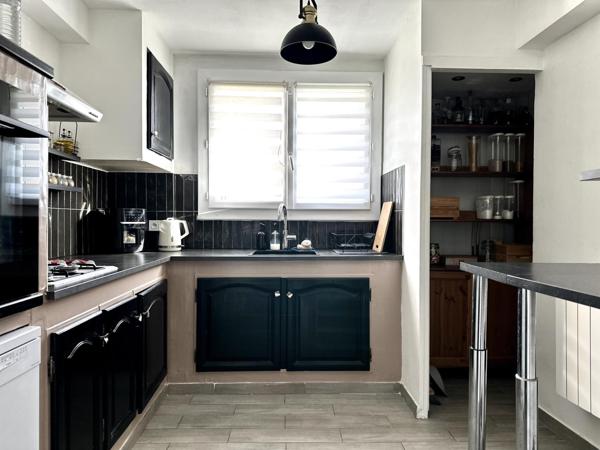 Dans un petit collectif de 2 étages, secteur GRAND LARGE