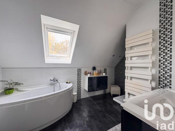 Maison à vendre 7 pièces 150 m² Gallardon