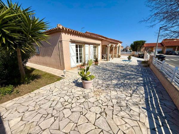 Villa T4 de 116 en plain-pied sur parcelle de 528 m² à Saint-Estève