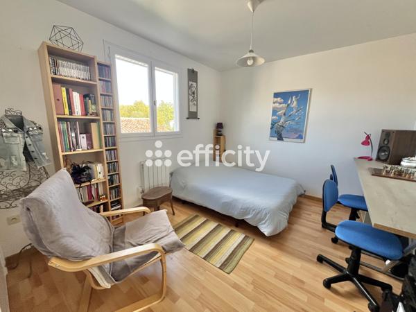 Maison 6 pièces - 160 m² Exclusivité efficity