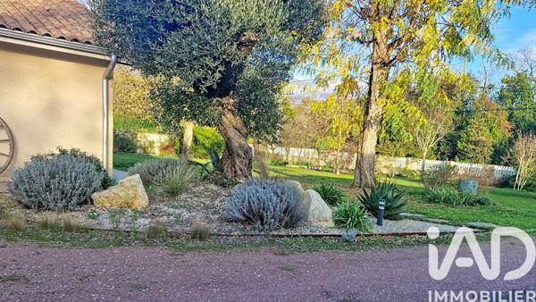 Maison à vendre 5 pièces 140 m² Camblanes-et-Meynac