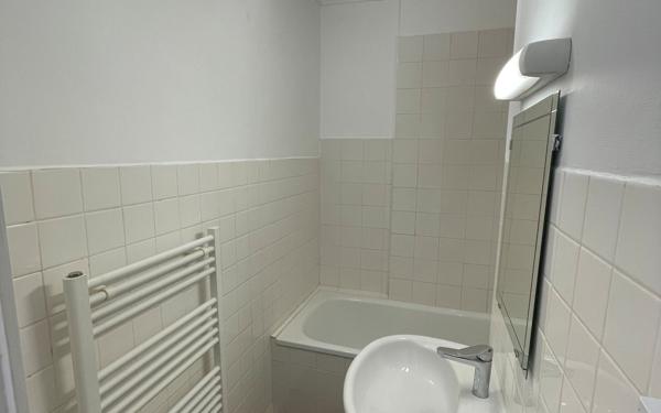 Appartement à louer    3 pièces • 53,11 m2 Caluire-et-Cuire