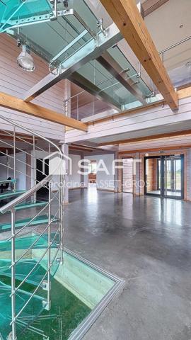 Local commercial/bureaux de 457m² avec terrain divisible et constructible