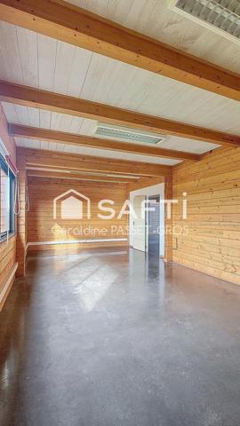 Local commercial/bureaux de 457m² avec terrain divisible et constructible