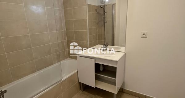 Location Appartement 3 pièces 61.1 m² - Carpentras 84200
