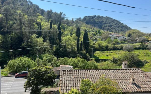 Appartement à vendre    3 pièces • 63,36 m2 La Trinité