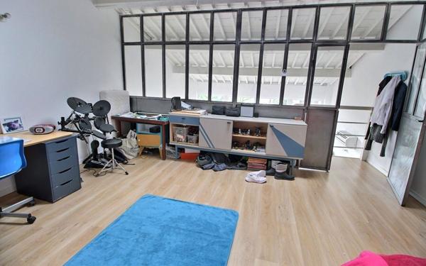 Maison à vendre    5 pièces • 130,61 m2 Allauch