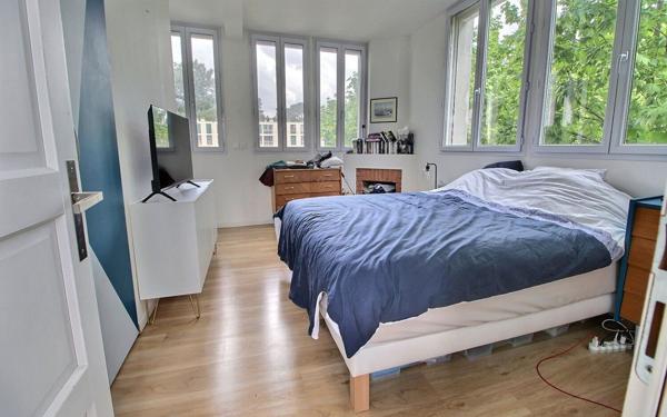 Maison à vendre    5 pièces • 130,61 m2 Allauch