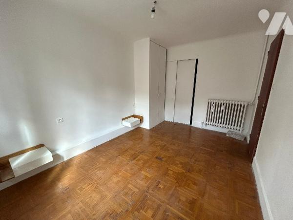 Appartement T3 Traversant  – 79 m² –Centre ville Chambéry (Avenue de Lyon)