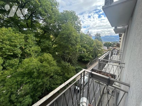 Appartement T3 Traversant  – 79 m² –Centre ville Chambéry (Avenue de Lyon)