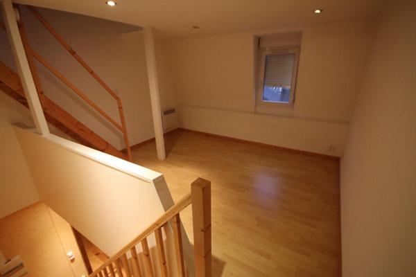 A LOUER : Maison à MARCQ EN BAROEUL • rue Montgolfier - Marcq-en-Baroeul • 1 030 € CC • Réf. 001-00565-001