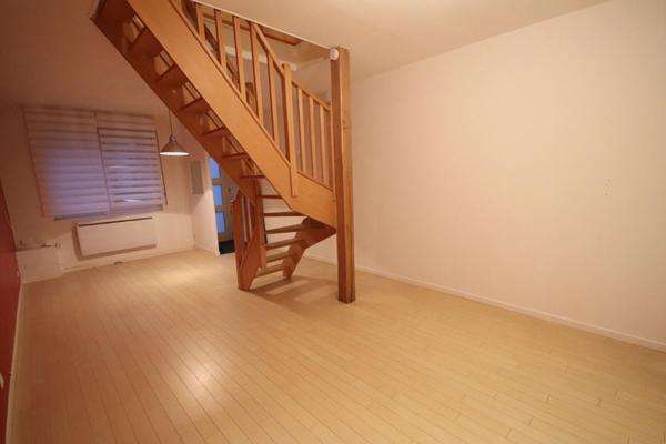 A LOUER : Maison à MARCQ EN BAROEUL • rue Montgolfier - Marcq-en-Baroeul • 1 030 € CC • Réf. 001-00565-001