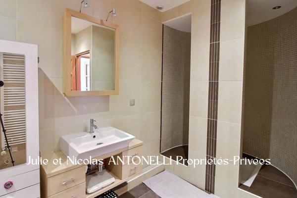 Appartement  3 pièce(s) 124 m2