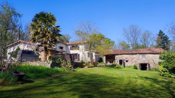 Maison de caractère à la campagne
