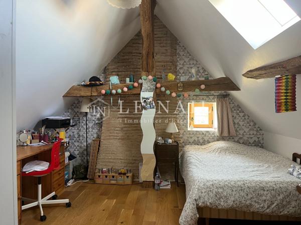 Charmant manoir des XVe et XVIIe siècles dans la Sarthe