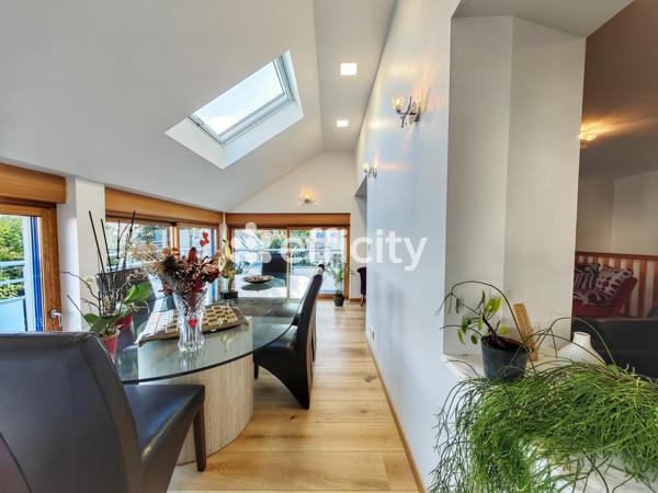 Appartement
         6 pièces
        - 121 m² 257 900 € *