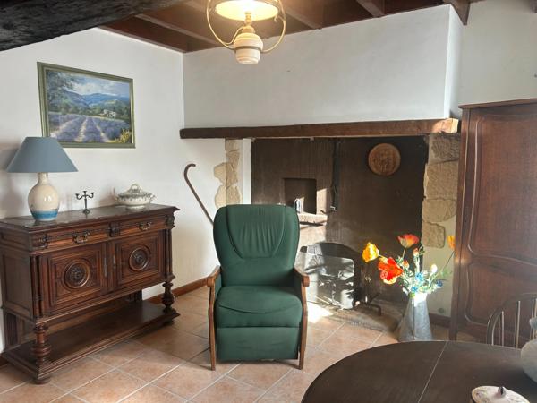 Maison de 75 m2 avec garage  et jardin.