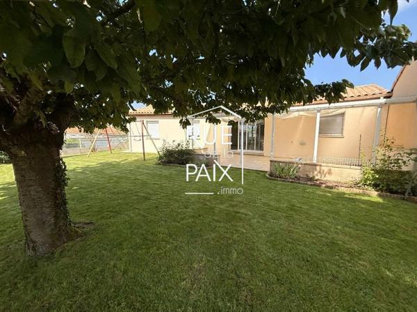 86190 VOUILLE Maison plain-pied 3 chambres - Vouillé 86190 -Terrain 645 m²
