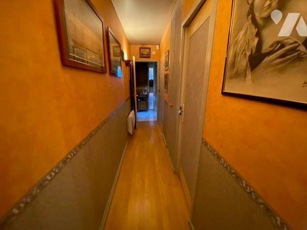 Maison à Vendre à Plouha (22580) en Côtes-d'Armor (22)

Cette maison offre une surface habita...