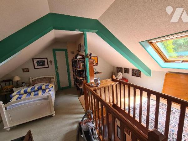 Maison à Vendre à Plouha (22580) en Côtes-d'Armor (22)

Cette maison offre une surface habita...