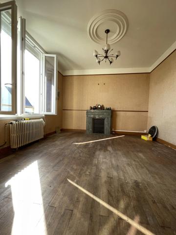 Maison de caractère à vendre à Camaret-sur-Mer – À deux pas du port et des commerces