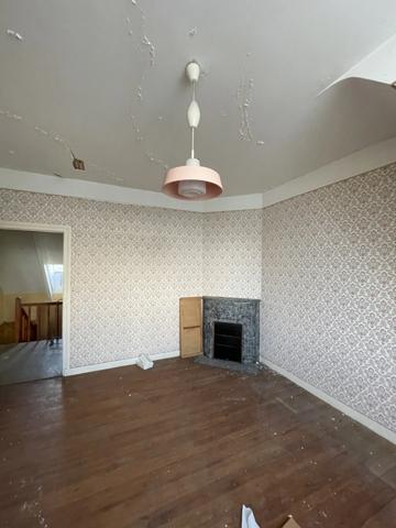 Maison de caractère à vendre à Camaret-sur-Mer – À deux pas du port et des commerces