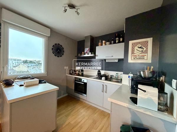 Appartement 3 pièces – 88 m² environ à Saint-Nazaire (ref : 76912SN)