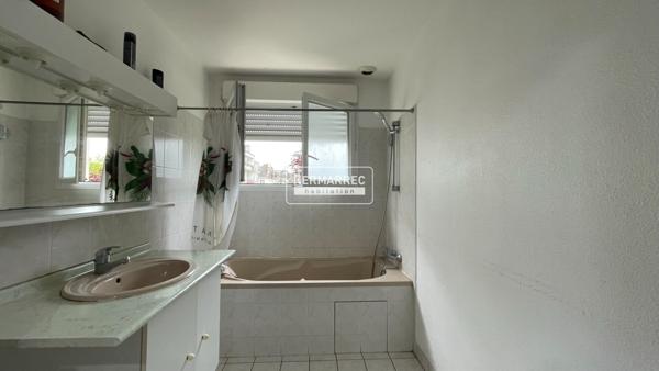 Appartement 3 pièces – 68 m² environ à Saint-Nazaire (ref : 79157SN)