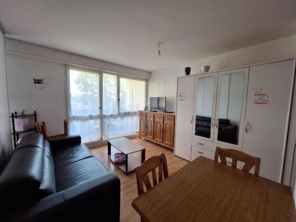 Appartement T1 à louer - 38 m² (réf : 558867)