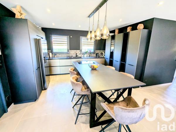 Maison à vendre 5 pièces 107 m² Perreux