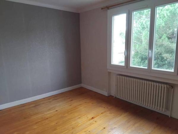 Maison - Veauche (proche cité saint laurent)