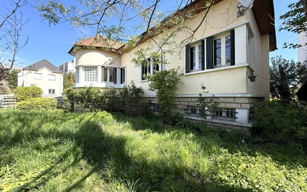 Maison à vendre    5 pièces • 90 m2 Antony