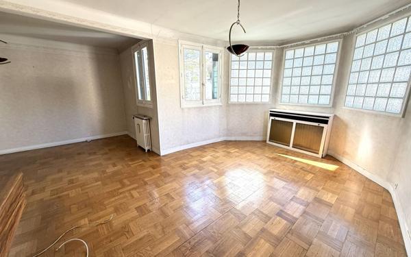 Maison à vendre    5 pièces • 90 m2 Antony