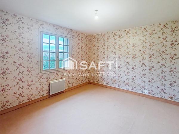 Pavillon 89m² avec grand bâtiment de stockage