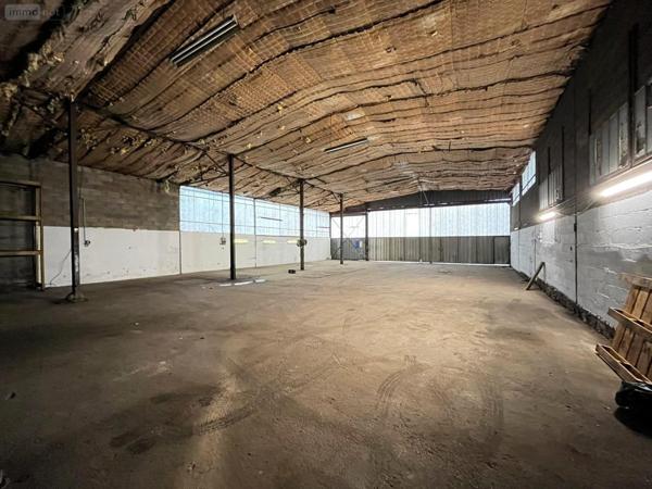 Hangar à vendre à Longeau-Percey en Haute-Marne (52250), ref : SGML115830