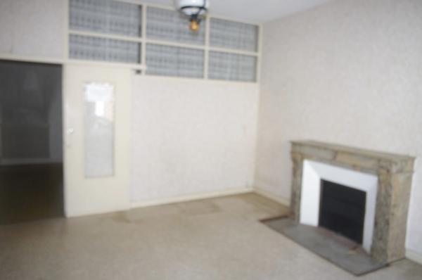 VIC FEZENSAC (32) à vendre Grande maison de ville de 230 m² avec grange, atelier et jardin.