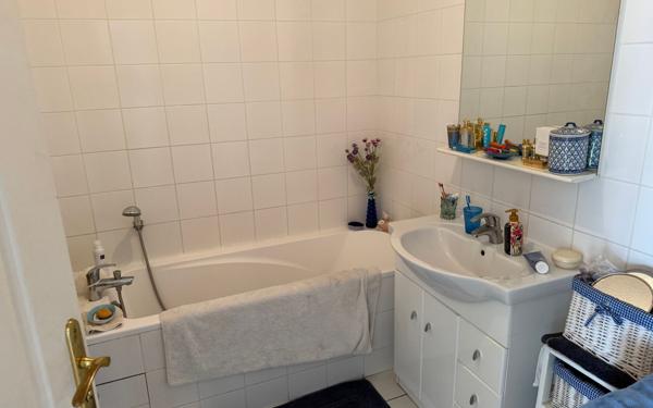 Appartement à vendre    3 pièces • 84,30 m2 Niort