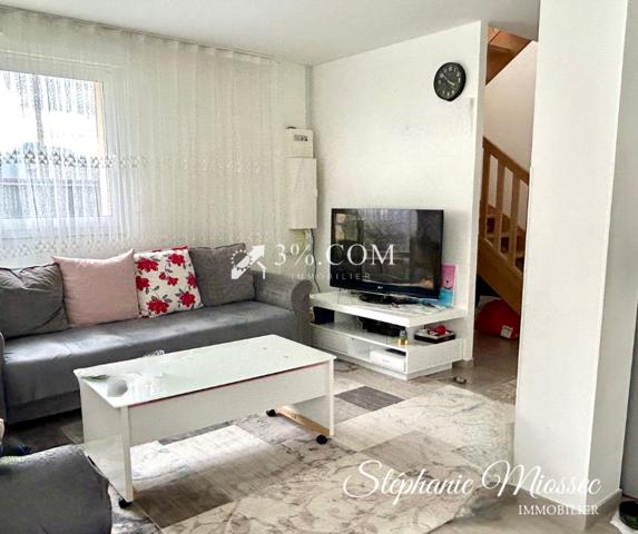 Maison contemporaine de 2016 - 114m2 habitable - 4 chambres - DPE A Ploufragan (22440)