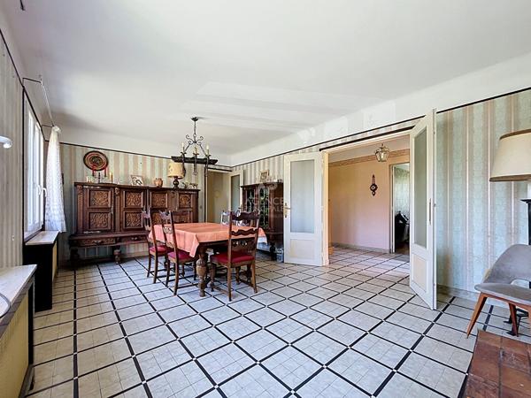 Chatou Maison familiale 787 950 € **  - Référence  159974