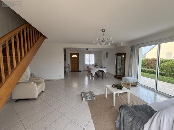 Maison à vendre à Beaufort-en-Anjou dans le Maine-et-Loire (49250), ref : 49037-1162