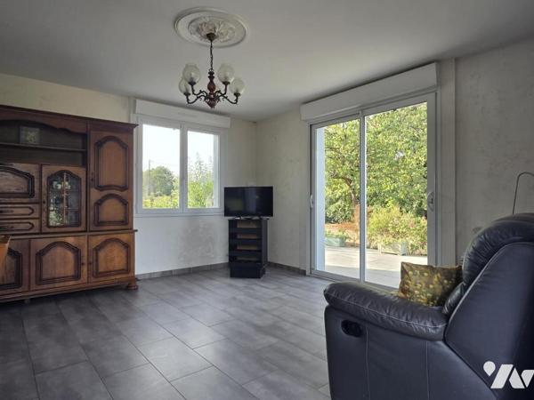 Maison individuelle avec accès de plain-pied, 143 m2 habitables, 5 chambres, sur terrain de 3.663 m2