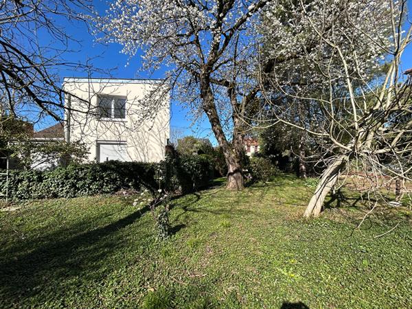 MAISON AU COEUR DES BLONDEAUX