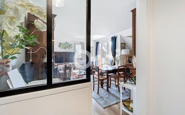 Appartement à vendre    3 pièces • 64,70 m2 Lamorlaye